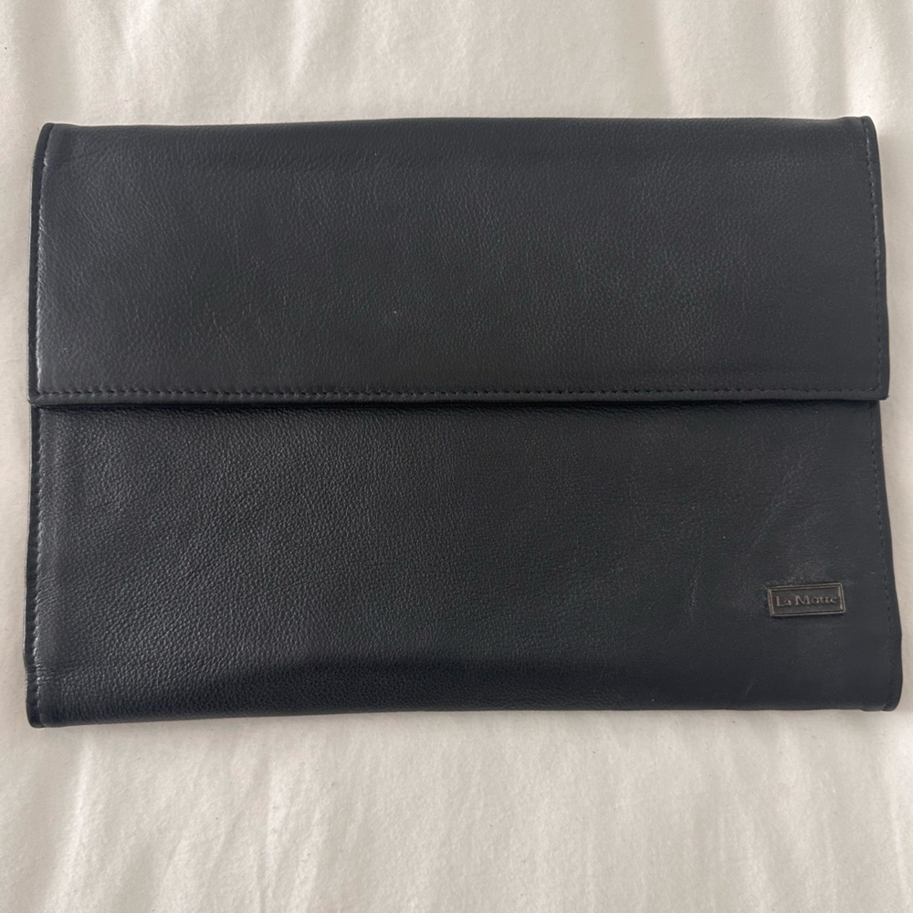 Black Leather Tablet Organizer